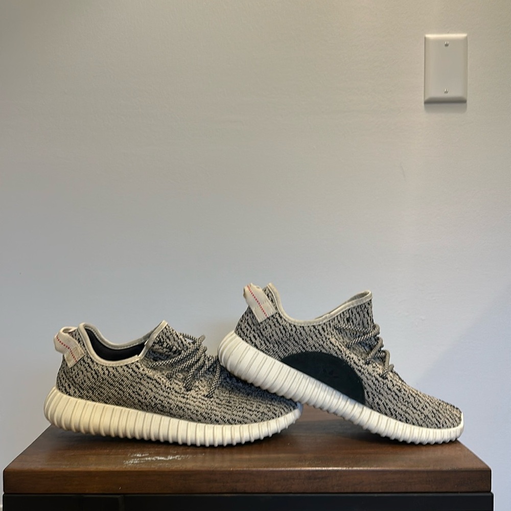 Adidas Yeezy 350 v1 (re-release) Turtledove Men’s Size 10